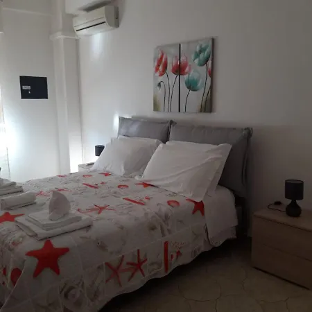 La Casa Di Lalla Vicino Mondello Apartmán